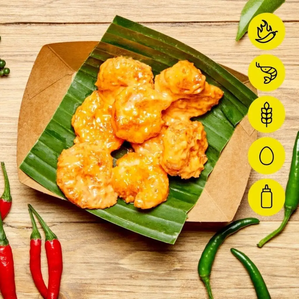 Bangcook – Dynamite Crevette, un snack croustillant et relevé, crevettes panées nappées d’une sauce épicée.