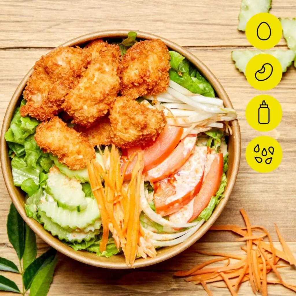 Bangcook – Salade Thaï Poulet, une salade équilibrée et parfumée avec du poulet, des légumes croquants et une sauce thaï