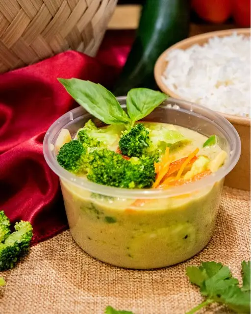 Bangcook – Curry Vert Thaï, un curry onctueux au lait de coco, citronnelle et coriandre, doux et savoureux