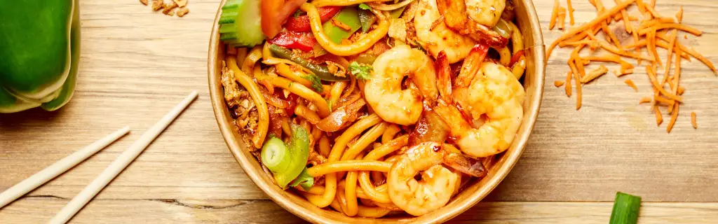 Udon crevettes légumes BANGCOOK RESTO